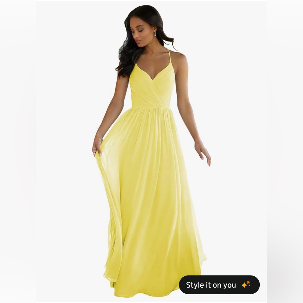 Chic Yellow Strappy Maxi Dress